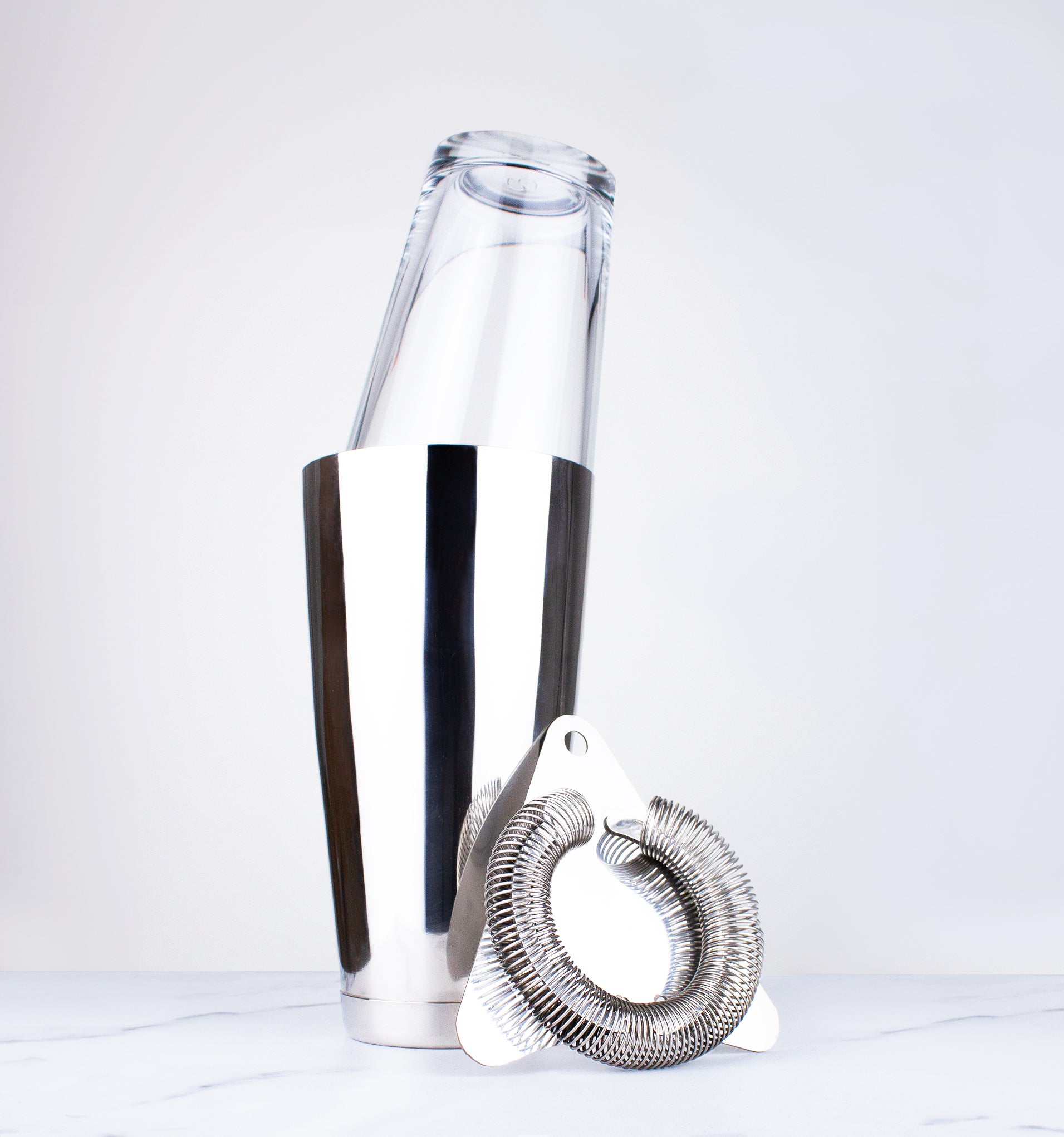 Boston Cocktail Shaker Set 16 Pezzi In Acciaio Inox — Kit Da Bar Completo Con Supporto Bambù E Ricettario, Per Martini E Drink